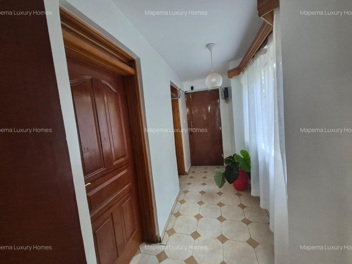 5 Bed House with En Suite at Hardy Area - 18