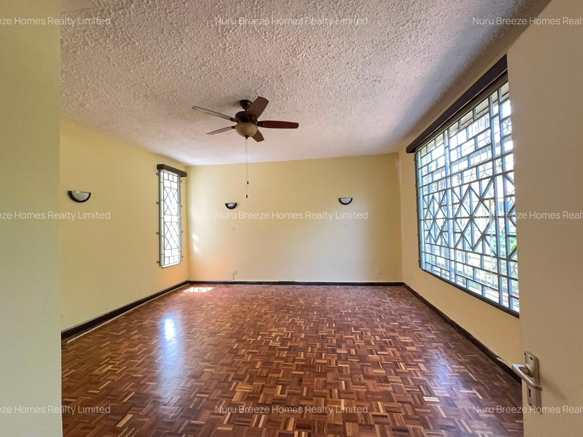 5 Bed House with En Suite in Gigiri - 12