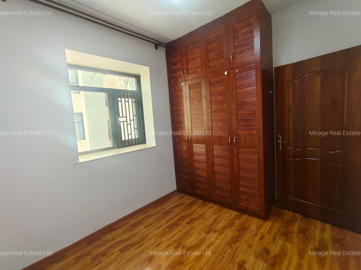 3 Bed Apartment with Swimming Pool in Kilimani - 13