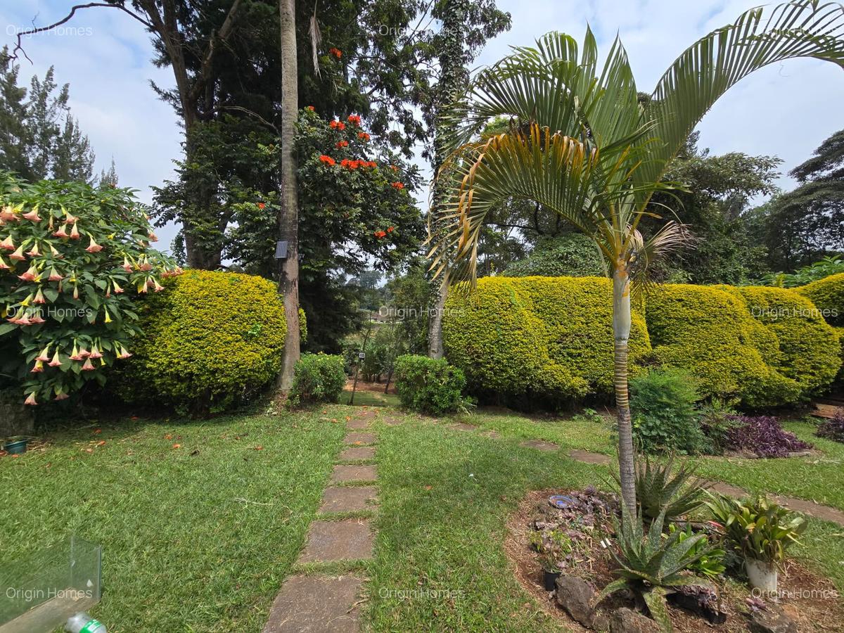 4 Bed House with En Suite at Loresho - 4