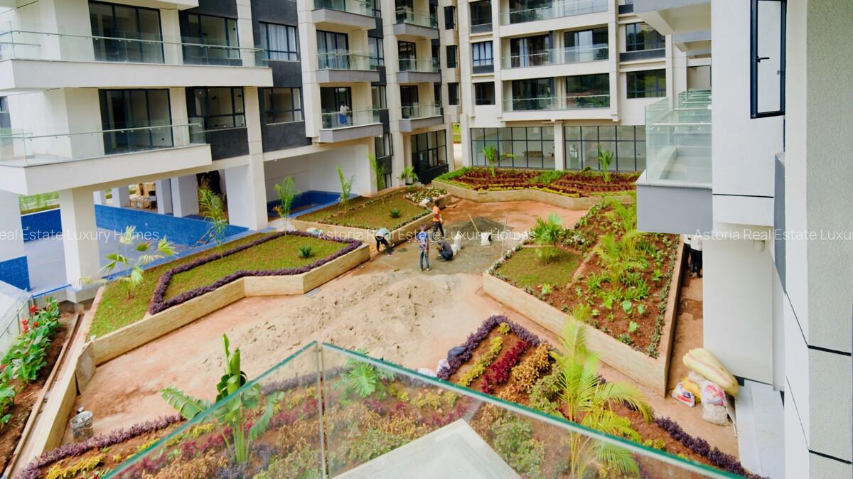 1 Bed Apartment with En Suite at 2026-403 - 8