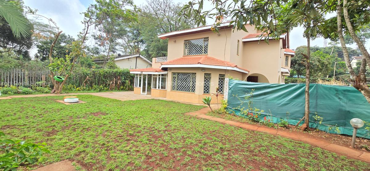 4 Bed Townhouse with En Suite at Lavington Jacaranda Avenue - 4