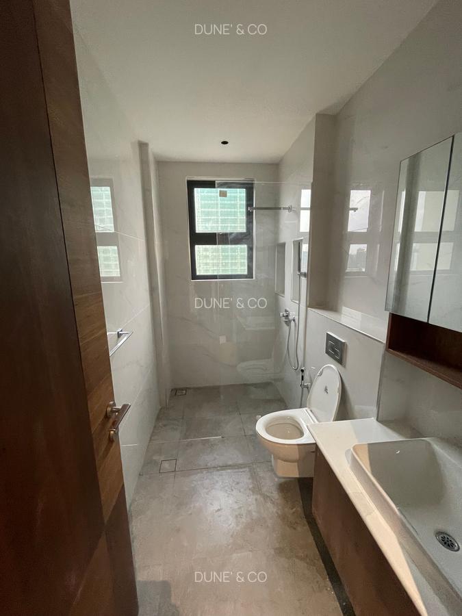 3 Bed Apartment with En Suite in Westlands Area - 16