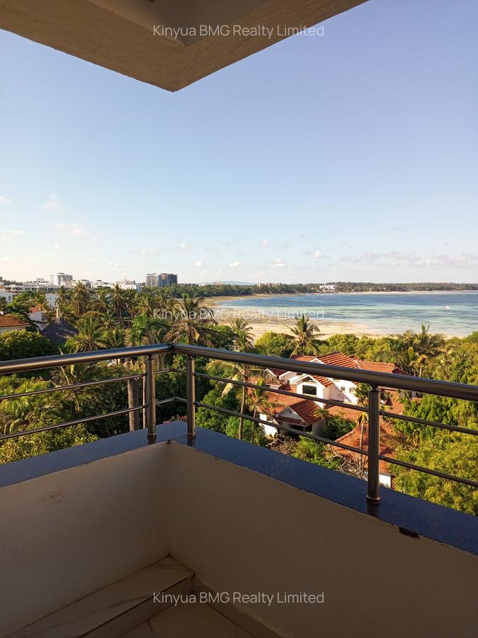 Serviced 3 Bed Apartment with En Suite in Nyali Area - 1