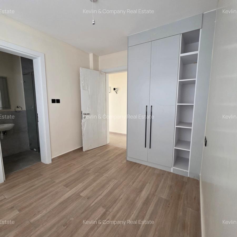 3 Bed Apartment with En Suite in General Mathenge - 11