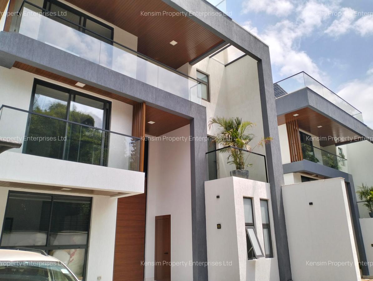 5 Bed Townhouse with En Suite in Lavington - 1