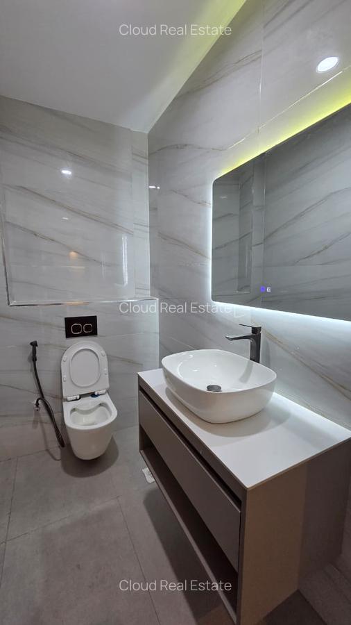3 Bed Apartment with En Suite in Parklands - 3