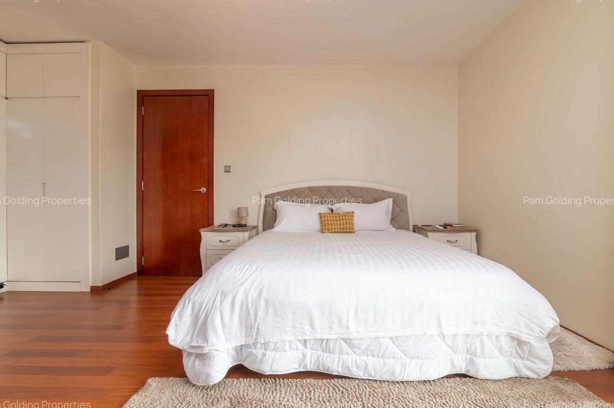3 Bed Apartment with En Suite at 6Th Parklands Avenue - 9