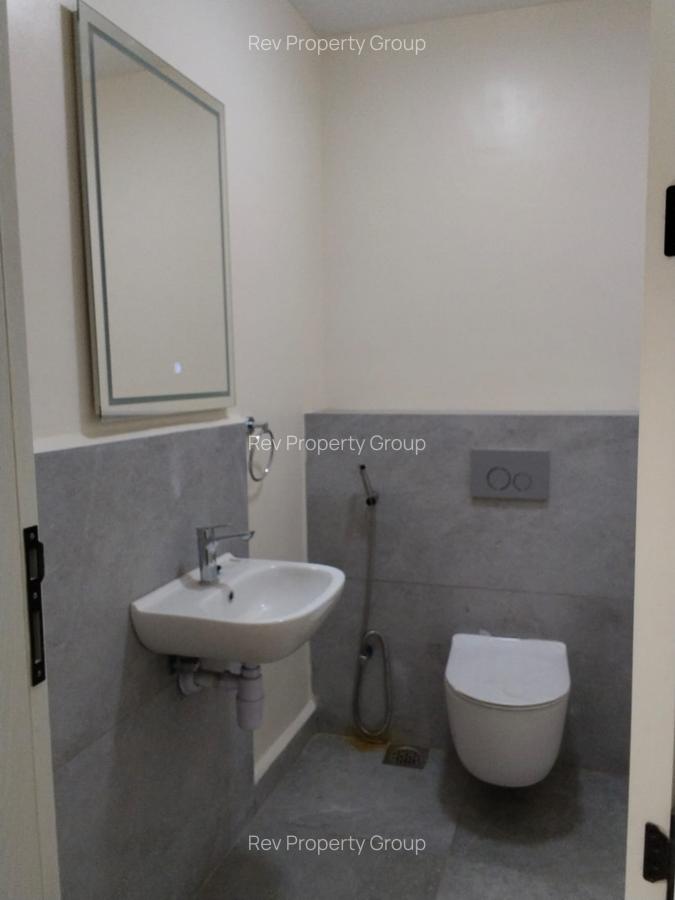 4 Bed Apartment with En Suite in Westlands Area - 18