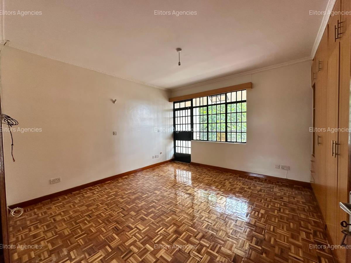 4 Bed Townhouse with En Suite at Kirawa Road - 11