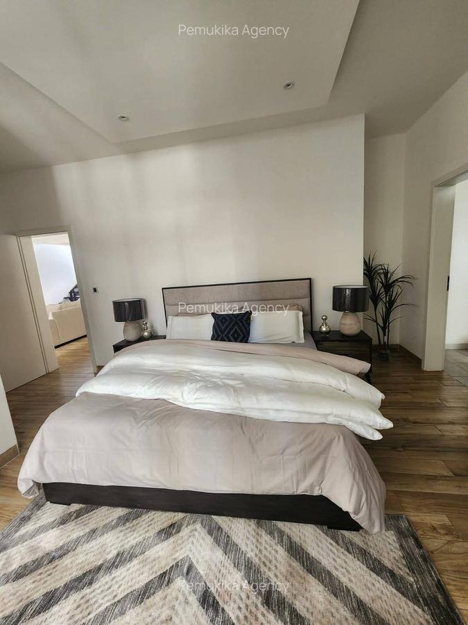Serviced 3 Bed Apartment with En Suite in Riverside - 7