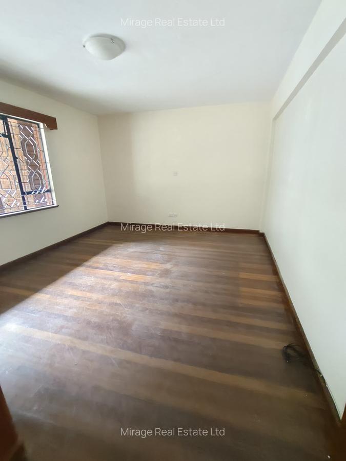 2 Bed Apartment with Parking in Riverside - 9