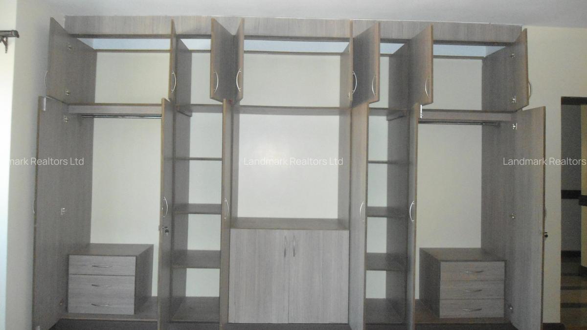 3 Bed Apartment with En Suite at Raphta Road - 12