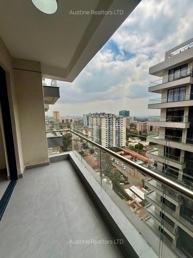 1 Bed Apartment with En Suite at Kindaruma Road - 1