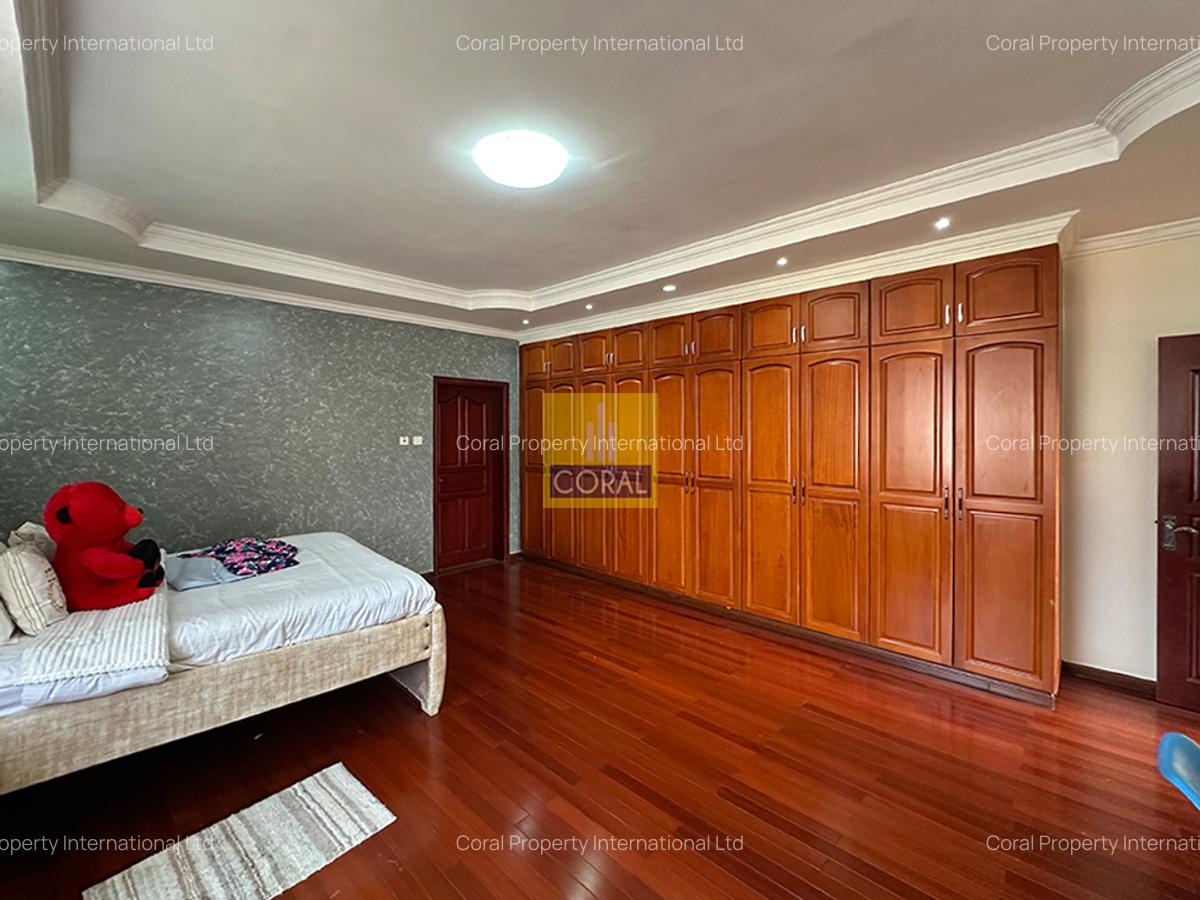5 Bed Villa in Karen - 14