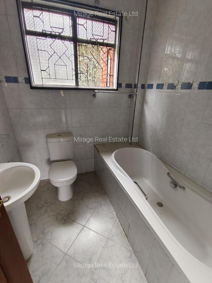 2 Bed Apartment with Parking in Riverside - 8