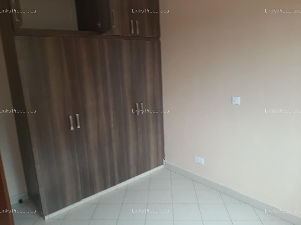 2 Bed Apartment with En Suite at Karen Hardy - 7