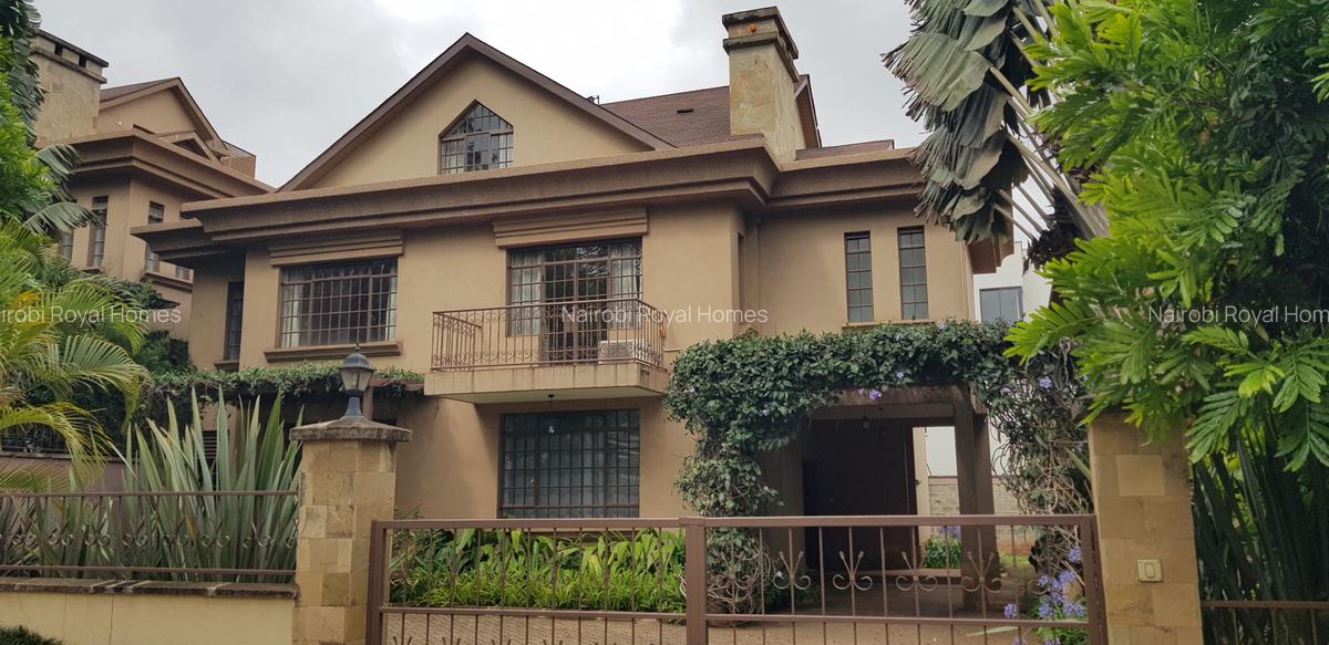 5 Bed Townhouse with En Suite at Lavington Road - 14