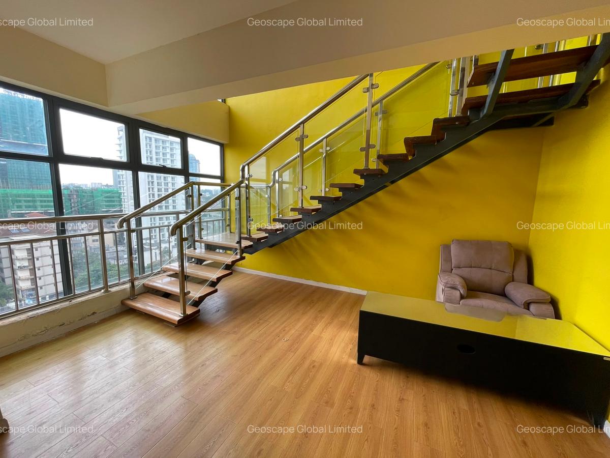 5 Bed Apartment with En Suite in Brookside - 4