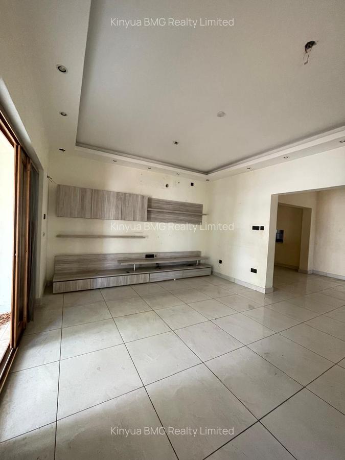 4 Bed Villa with En Suite in Nyali Area - 1
