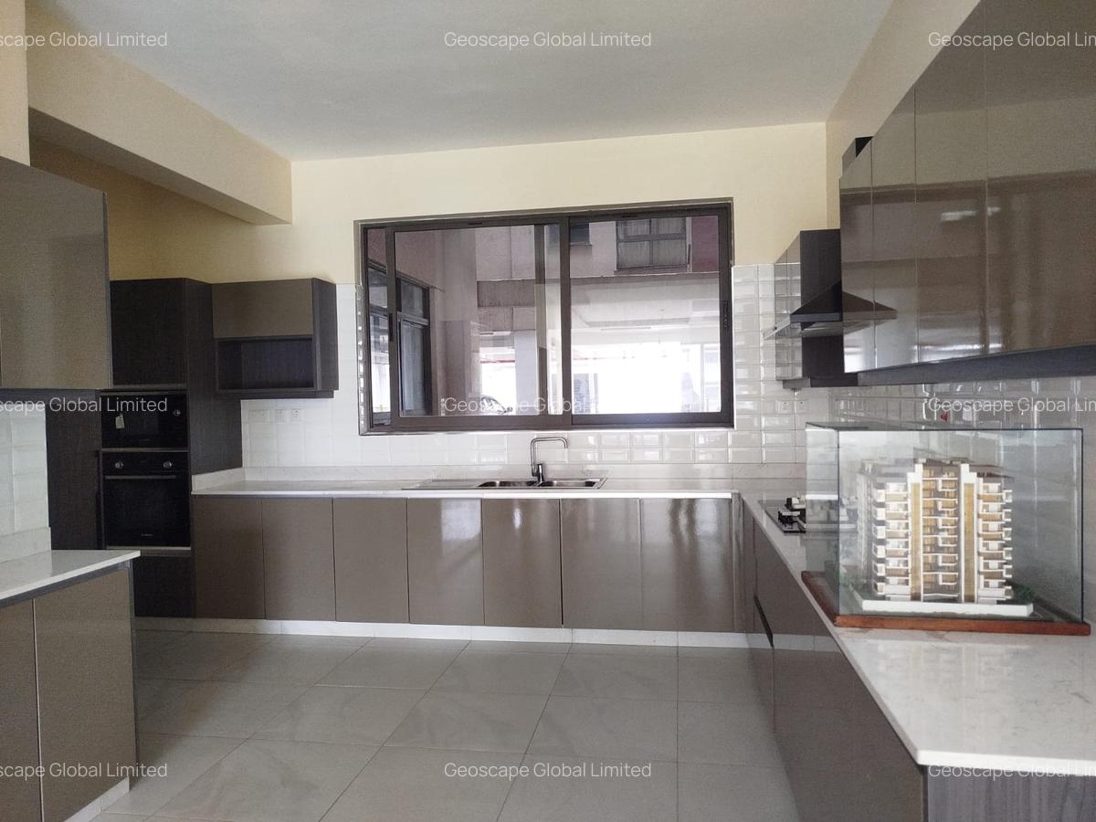 3 Bed Apartment with En Suite in General Mathenge - 4