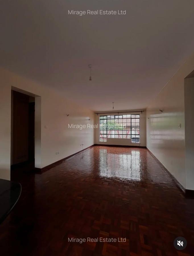 2 Bed Apartment with En Suite in Lavington - 9