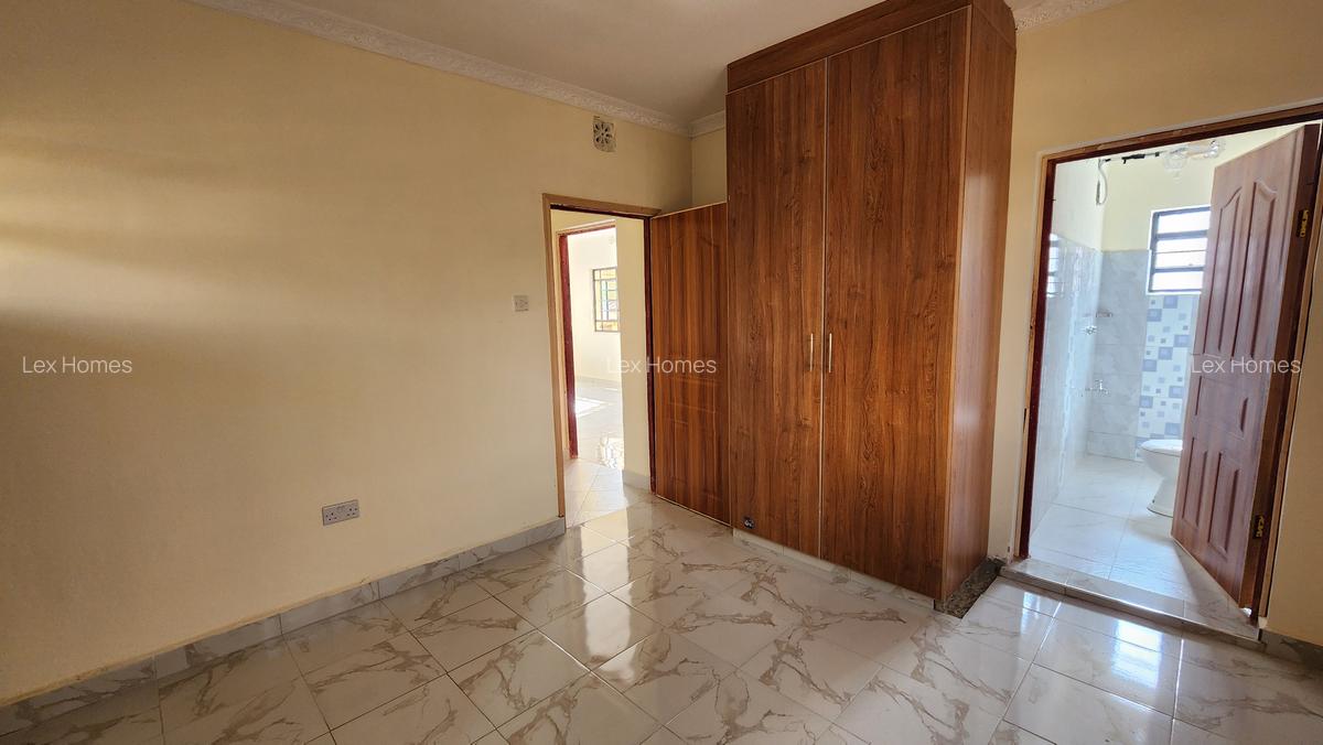4 Bed House with En Suite at Magadi Road - 11