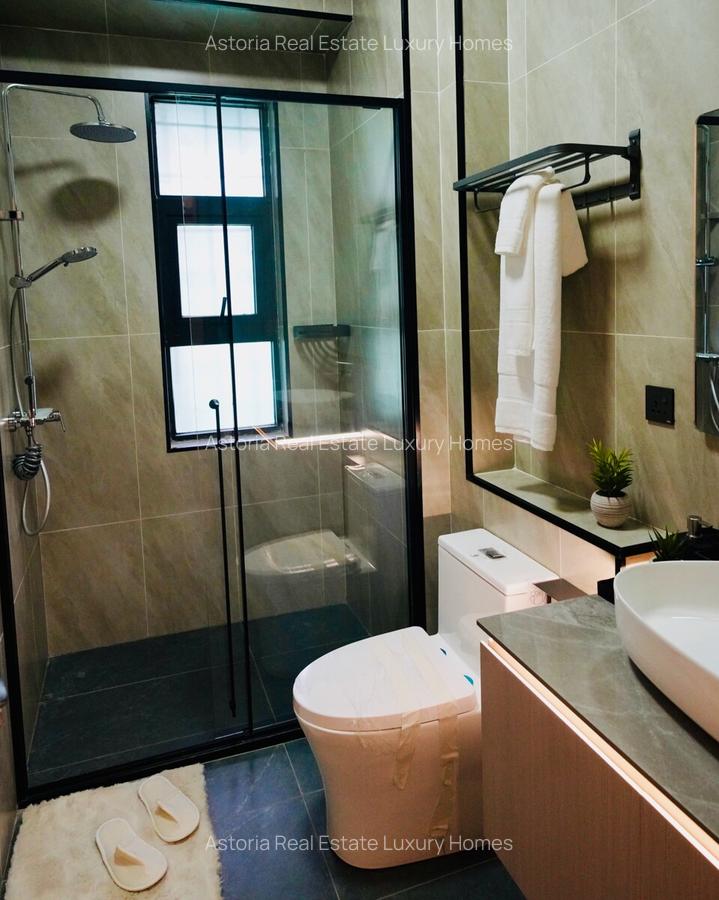 5 Bed Apartment with En Suite at 2026-107 - 18