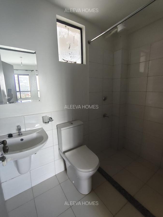 2 Bed Apartment with En Suite in Garden Estate - 15