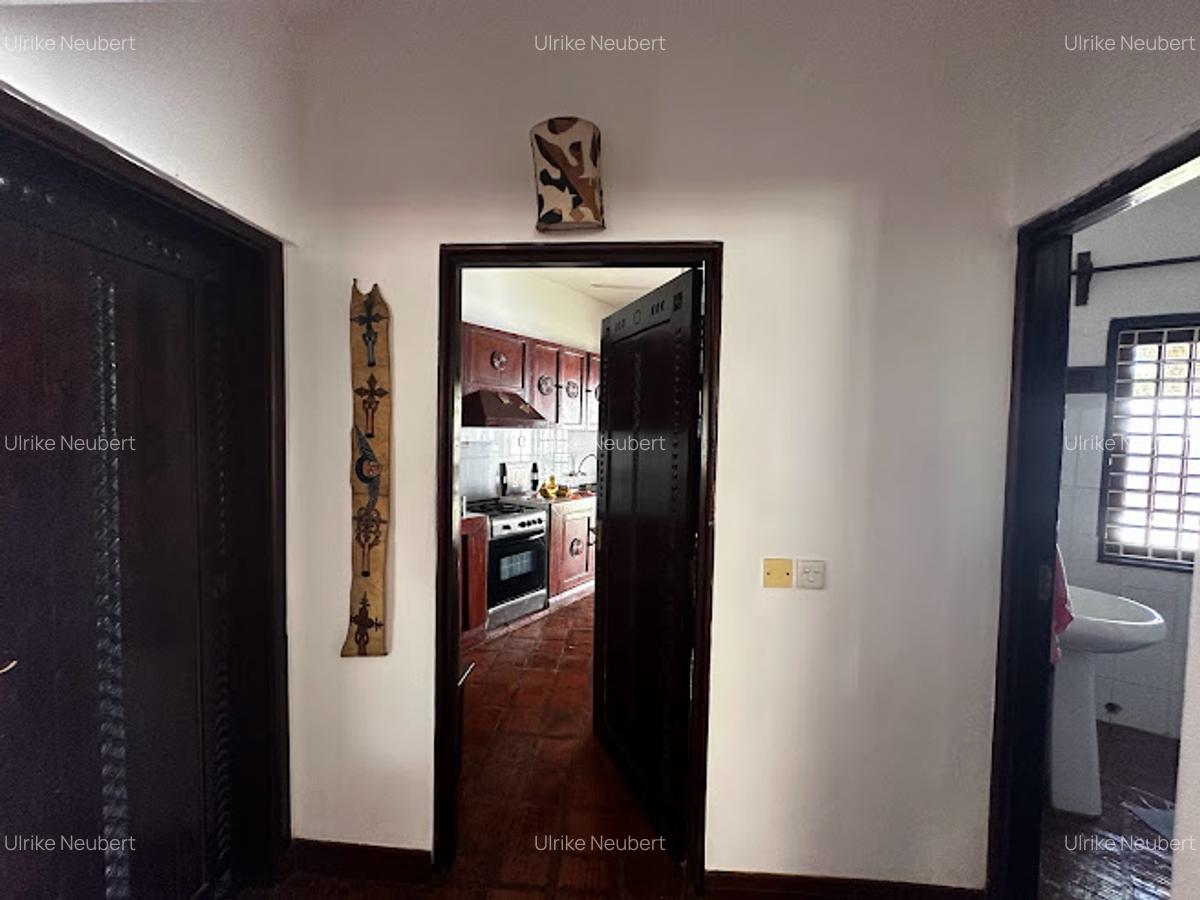3 Bed House with En Suite at Ocean Beach Drive - 13