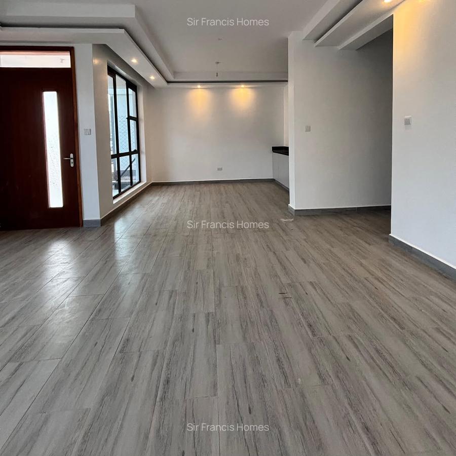 4 Bed Townhouse with En Suite in Eastern ByPass - 12