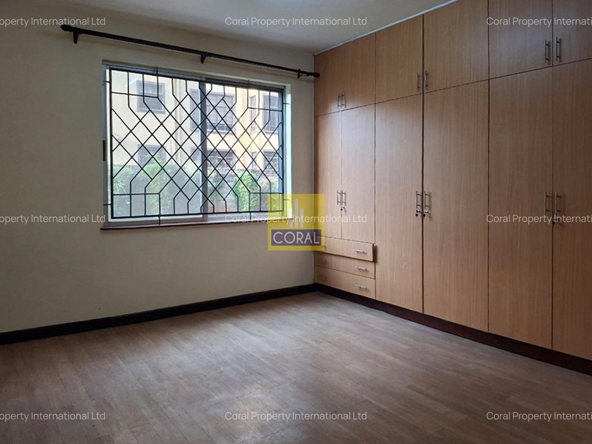 4 Bed Apartment in Westlands Area - 8