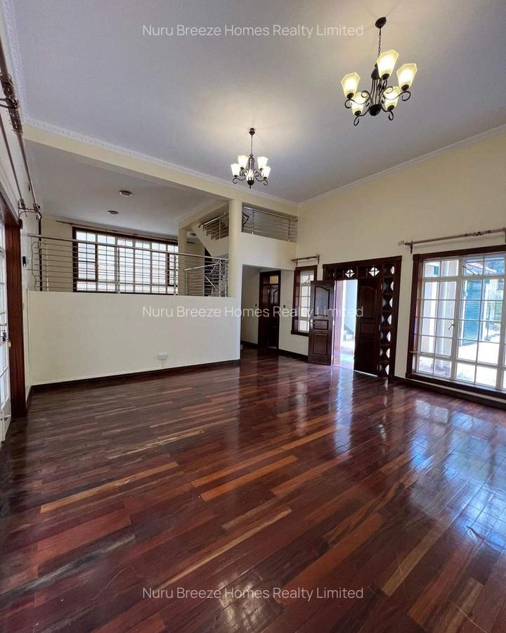 4 Bed Villa with En Suite in Kyuna - 15