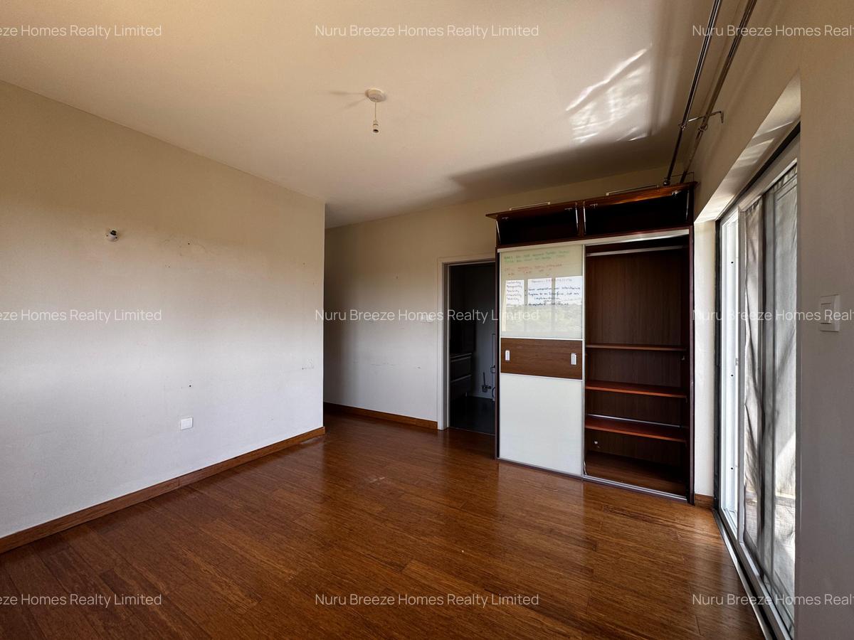 3 Bed Apartment with En Suite in Westlands Area - 6
