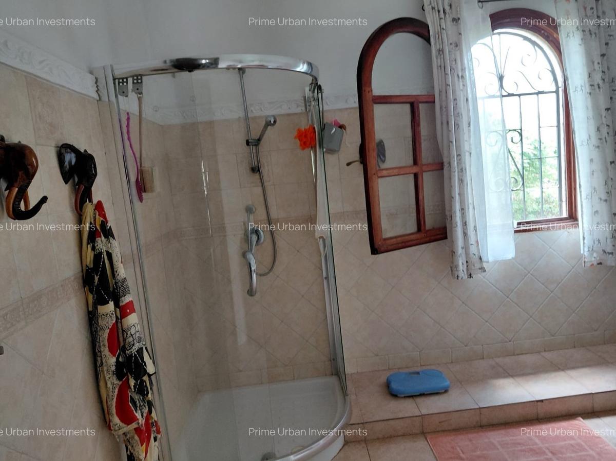 4 Bed House with En Suite at Watamu Beach - 13