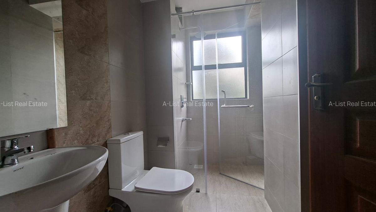 3 Bed Apartment with En Suite at Mandera Road - 11