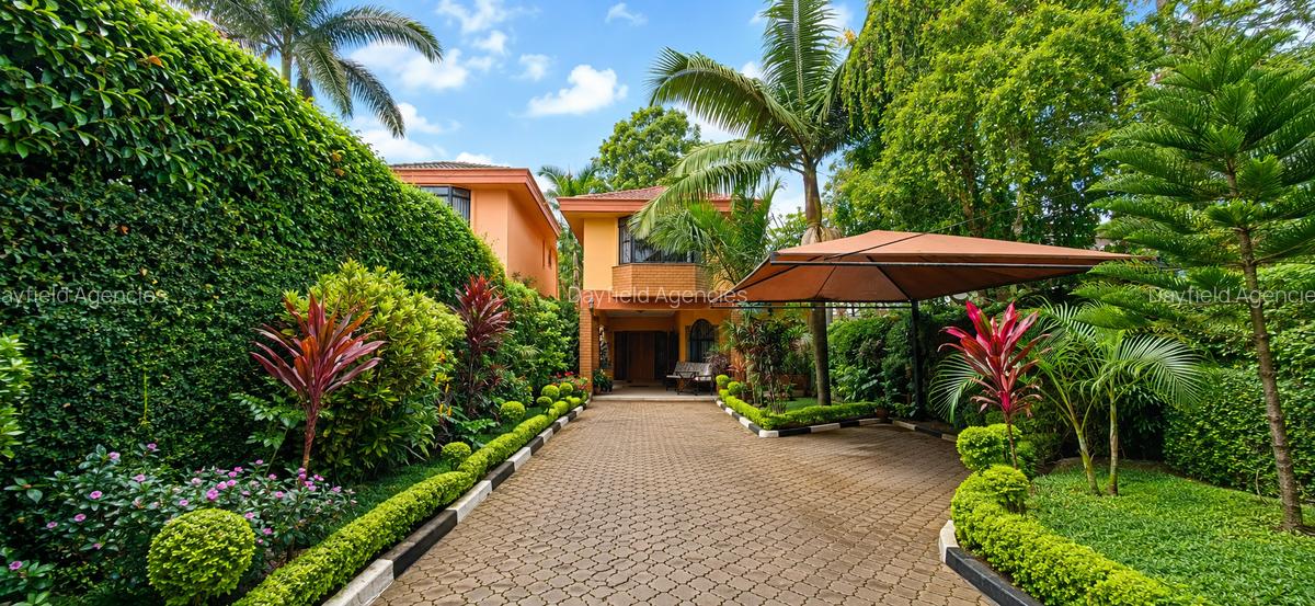 4 Bed House with En Suite at Grevillea Grove - 1