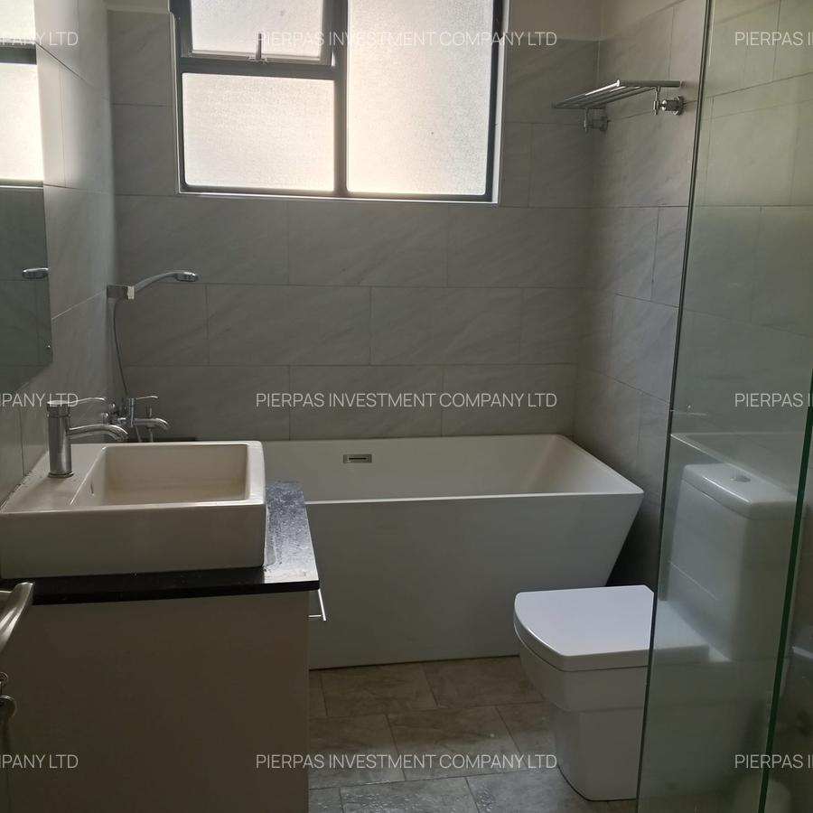 3 Bed Apartment with En Suite in Lavington - 13