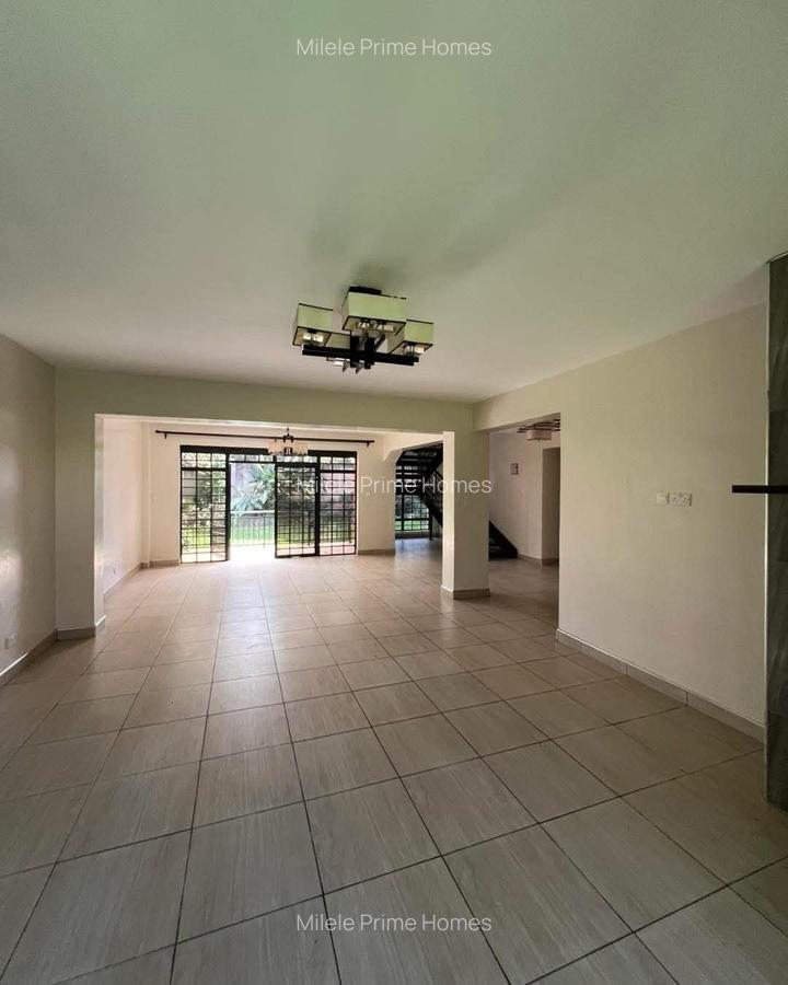 4 Bed Villa with En Suite at Runda - 3