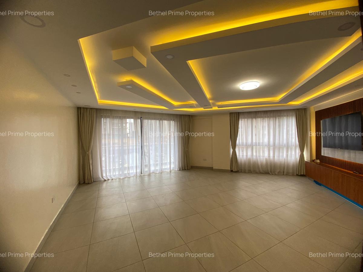 3 Bed Apartment with En Suite in Kilimani - 1