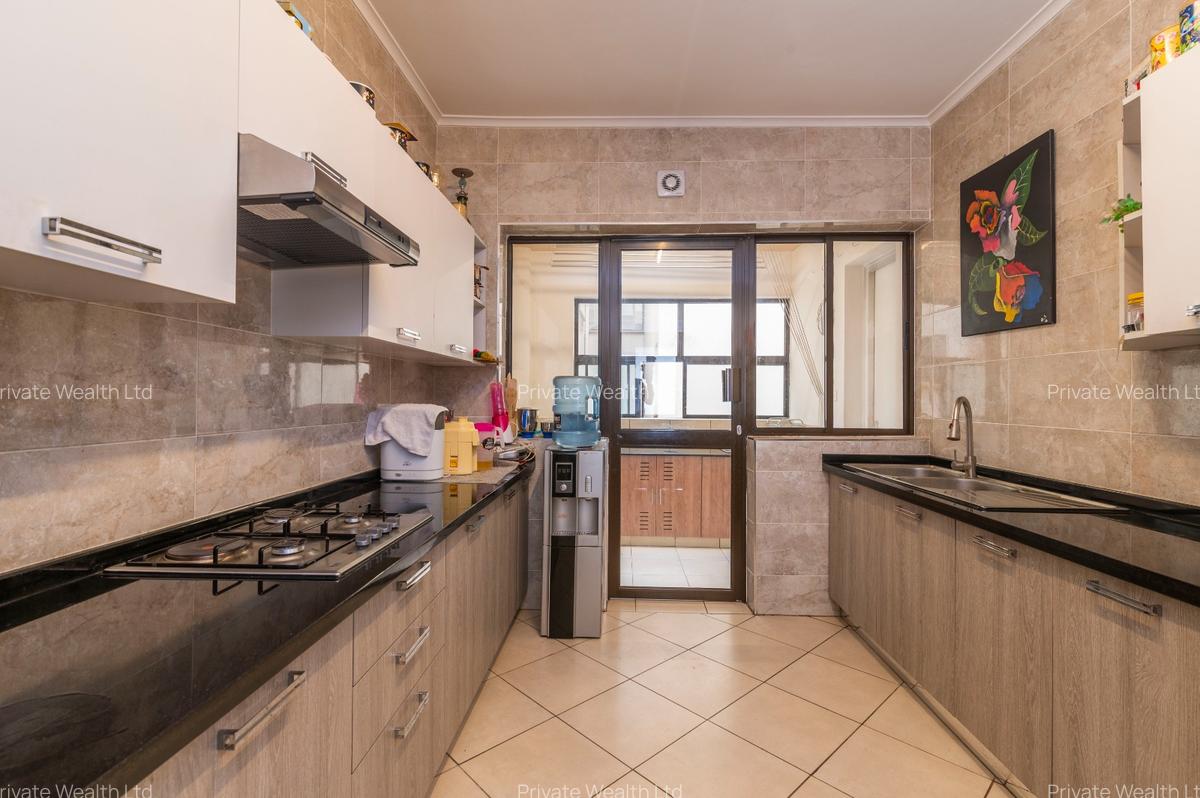 3 Bed Apartment with En Suite at General Mathenge - 7