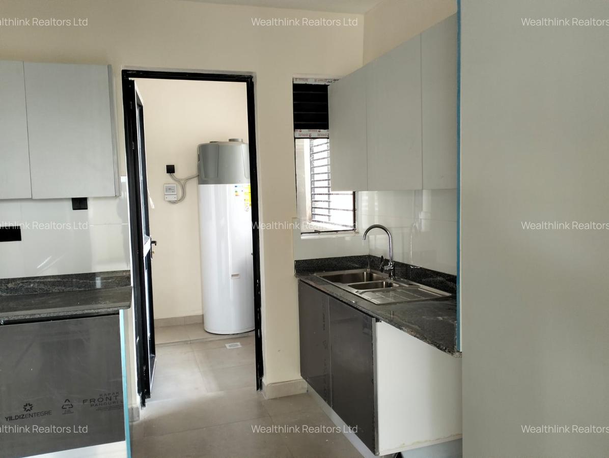 2 Bed Apartment with En Suite at Westlands - 16