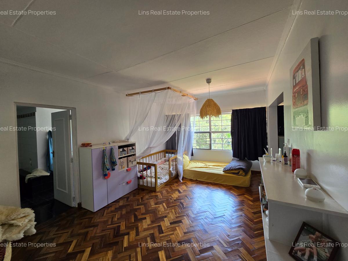 5 Bed House with En Suite in Gigiri - 16