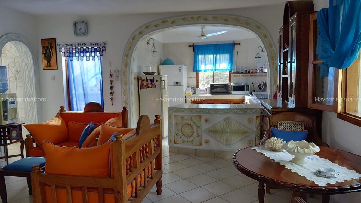 3 Bed House at Watamu - 4