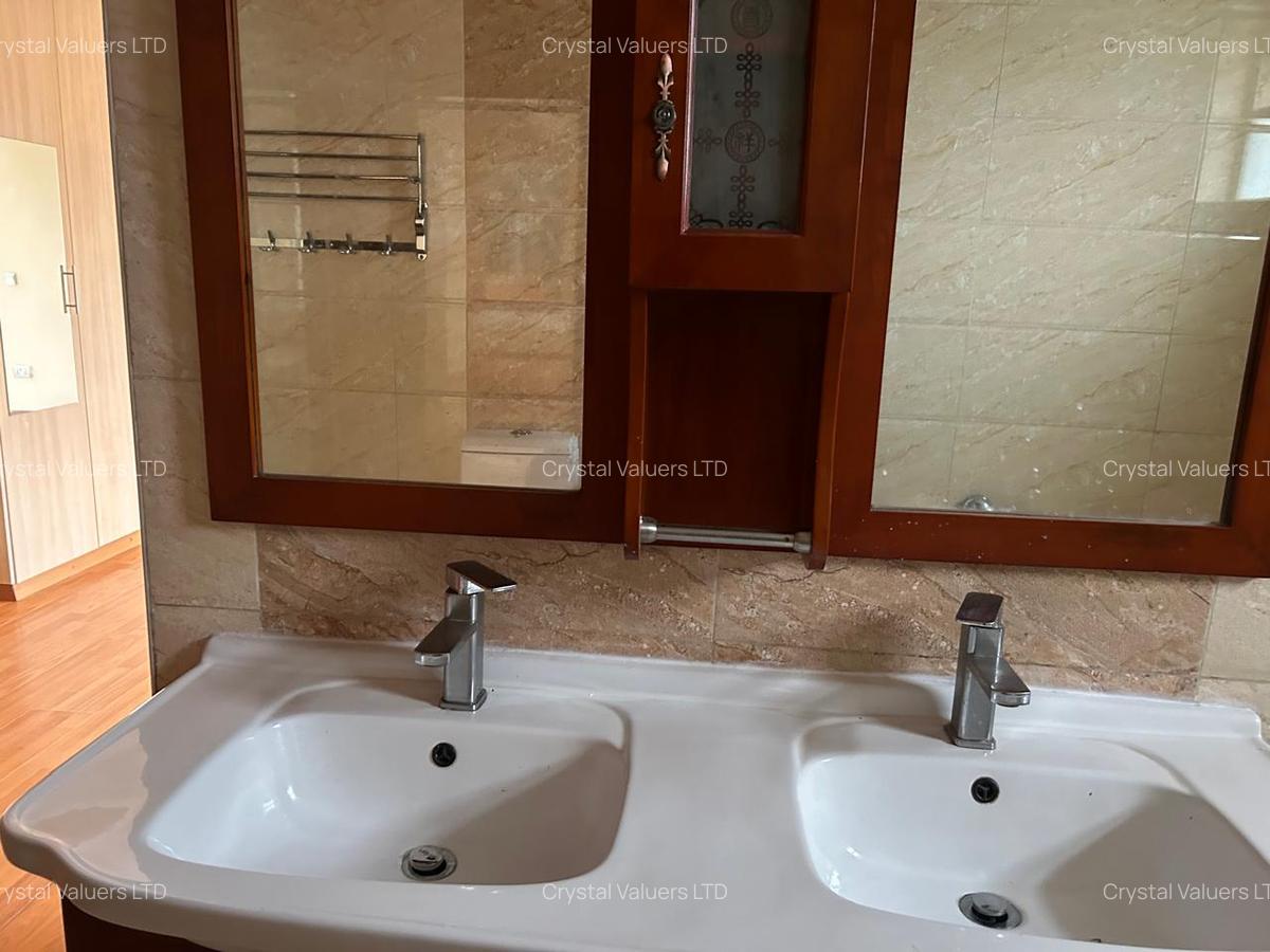 3 Bed Apartment with En Suite in Kileleshwa - 8