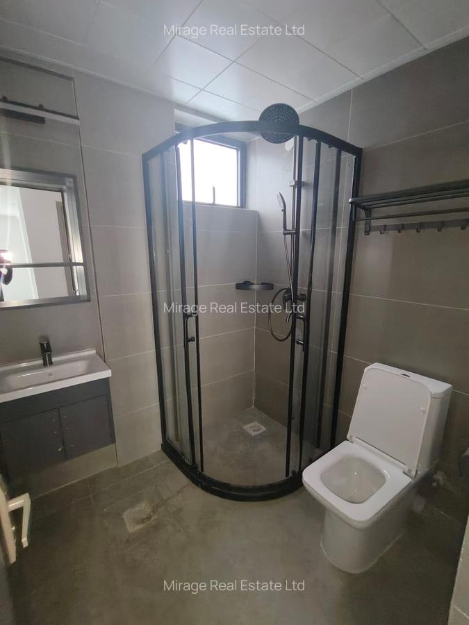 1 Bed Apartment with Gym in Riverside - 5