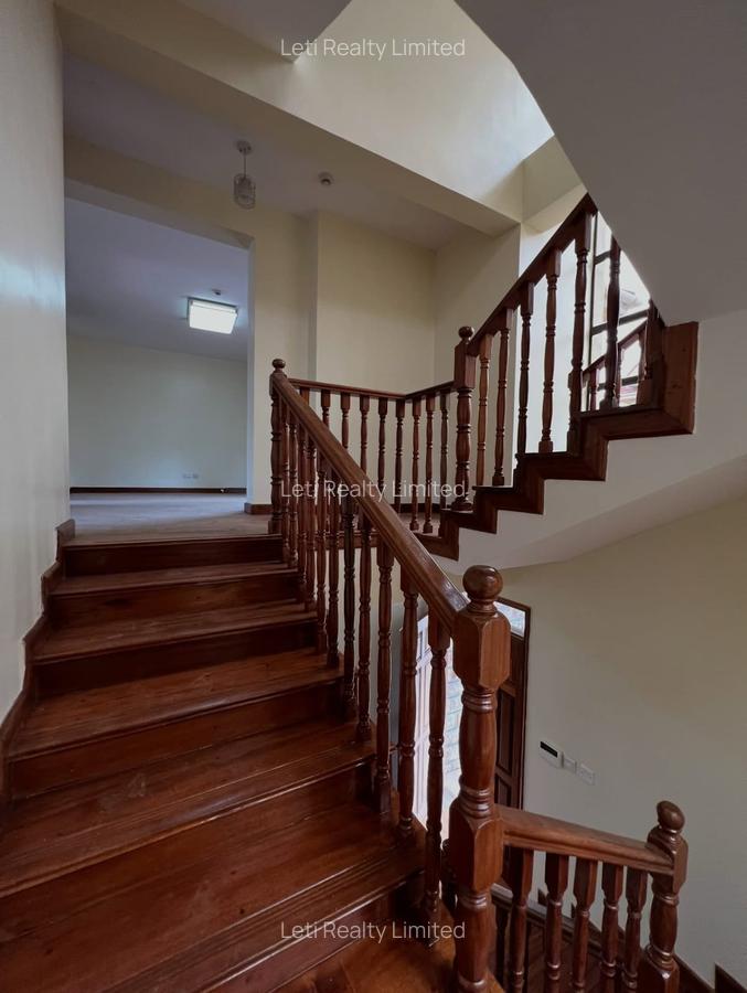 4 Bed Townhouse with En Suite in Kileleshwa - 12
