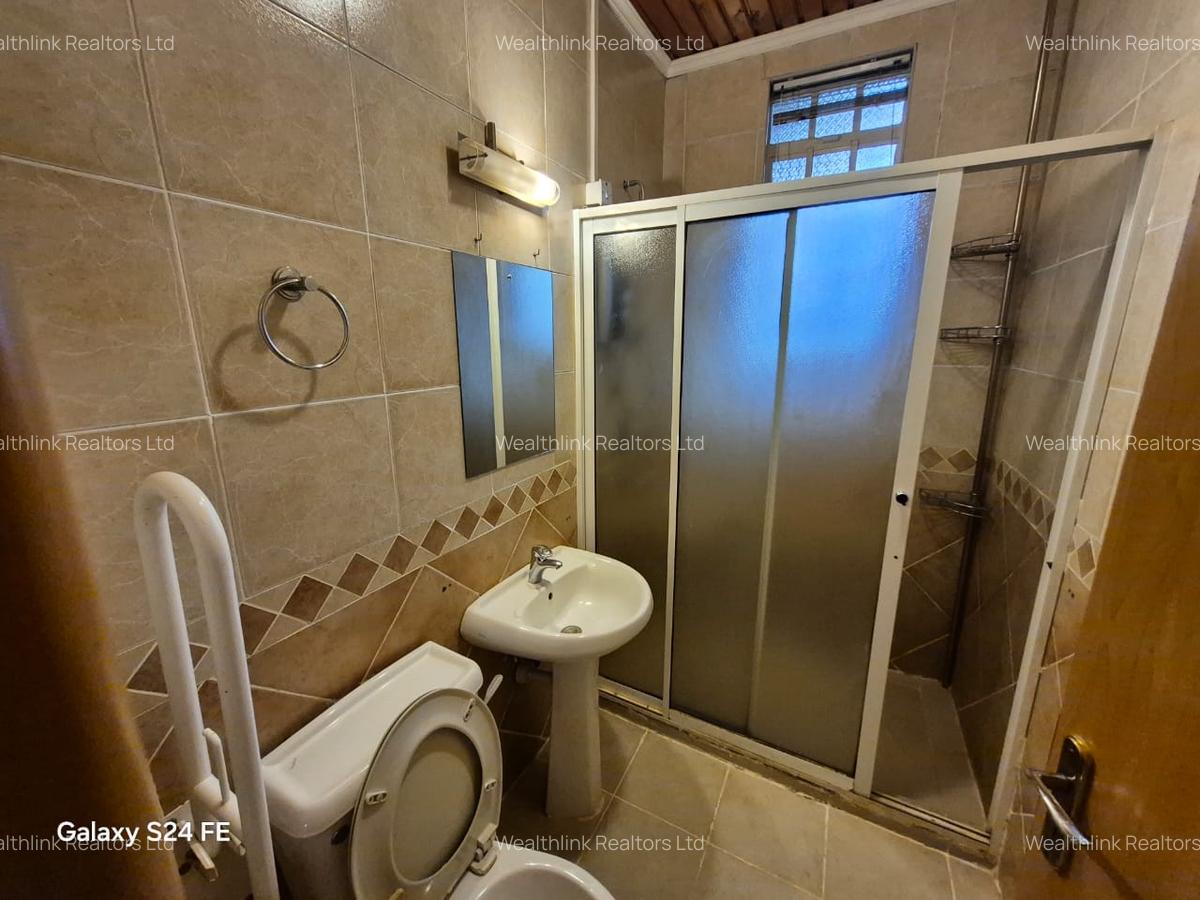 3 Bed House with En Suite at Runda - 9