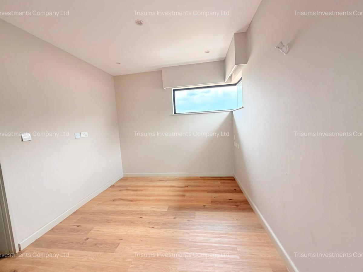 4 Bed Townhouse with En Suite in Runda - 13