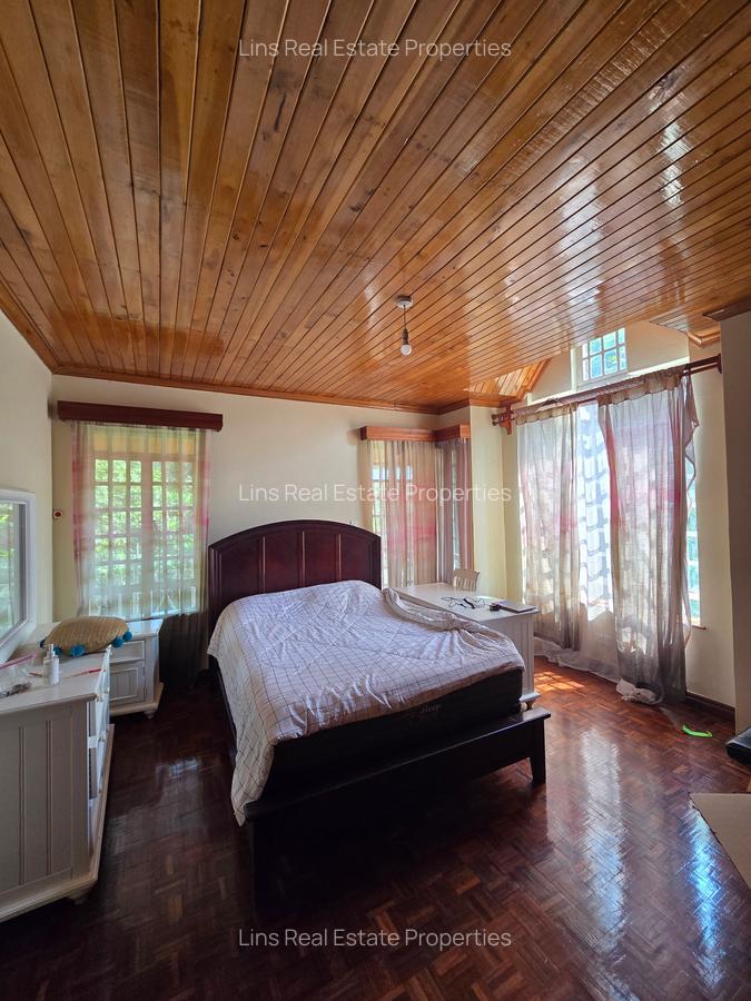 5 Bed Townhouse with En Suite in Kitisuru - 12
